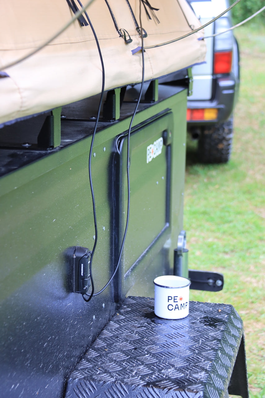 Emaille Camping Tasse PE*CAMP